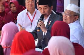 Sandiaga menolak pertemuan tersebut dikaitkan dengan politik. Ma Ruf Amin Jokowi S Islamic Defender Or Deadweight New Mandala