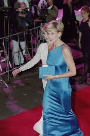 Diana wore the blue ring several times. Meghan Markle S Blue Ring At Her Wedding 2018 Popsugar Fashion