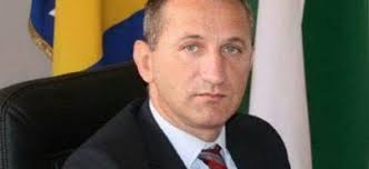 VAKUF GORI, USKOPLJE SE NJIŠE: SDA promijenila kandidata za načelnika, a  načelnik promijenio stranku