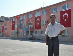 Cengiz topel i̇lkokulu, dinar, afyonkarahisar, turkey. Cengiz Topel Ilkogretim Okulu Yenilendi Izmir