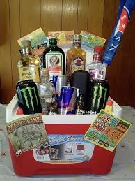 E57d279cfbbaa99552b4afc090dcdd5d Jpg 480 640 Pixels Alcohol Gift Baskets Gift Baskets For Men Diy Gift Baskets