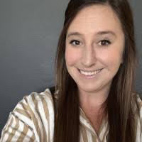 900+ "Bucaro" profiles