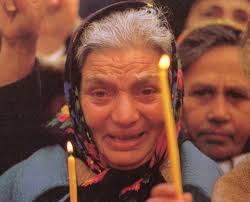 C a i e t e l e Revoluției