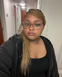 We'd like to extend a warm welcome to our new undergraduate research  assistants, Mar Delgado Garcia and Brady Curtis! Mar is a sophomore at  WashU who is majoring in psychology and minoring