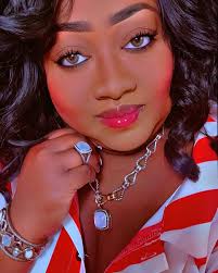 Cierra LaShaun Jones (Official PAGE)