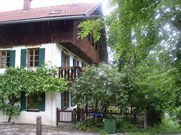 Du möchtest eine wohnung in peiting mieten oder kaufen. 5 Zimmer Wohnung Zu Vermieten Odenhof 1 86971 Peiting Weilheim Schongau Kreis Mapio Net