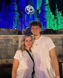 Happy mother's day @barb1doll 💕