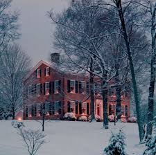 Christmas In The Country With Images My Dream Home Beautiful Homes Colonial House