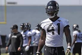 Latest on jacksonville jaguars linebacker josh allen including news, stats, videos, highlights and more on espn Jaguars Rookie Josh Allen Sits Out Otas With Knee Injury No Long Term Concern Bleacher Report Latest News Videos And Highlights