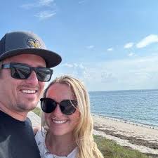 Hannah Ensing and Kris Simmons's Wedding Registry