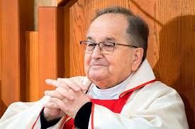 Wybory 2023 za granicą. Ambasador pisze do prezydenta Dudy: Niski  intelektualnie poziom liderów Polonii. Kooperują z Żydami