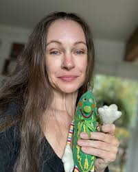 Mama Serenity Wolf is a sensory seeker regarding food, and loves pickles!  (and pickle juice) 😁❤️ This is her 'Super Pickle' that she has had since  early childhood. 🥹❤️ He is a