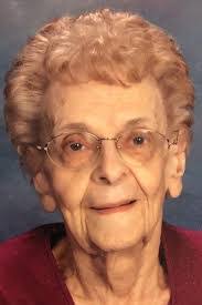 Peggy Gerdes's Instagram, Twitter & Facebook