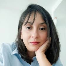 Carmen Cabello's Instagram, Twitter & Facebook