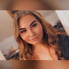 Amy Moir (@AmmyMoir)