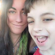 Good morning!!! Happy New year to all !!! This afternoon if you knew him or  you didn't, We are riding out to show our respect for Kendrix Lugo !! Info  of meet