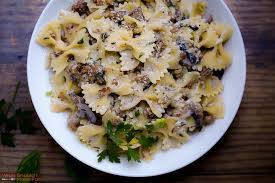 Add a tablespoon of salt. Creamy Pasta With Sausage And Mushrooms What Should I Make For