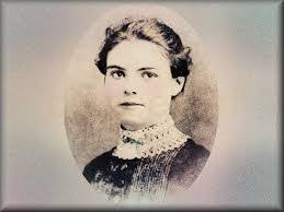 Ida Wright's Instagram, Twitter & Facebook