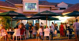 La intervención general del ayuntamiento lleva varios años incidiendo sobre el tema de los restaurantes del recinto ferial de la casa de campo y la deuda elevadísima, millonaria en euros, que se ha acumulado y que supone un agujero para madrid destino. Celebrating The Opening Of Mistral New Restaurant In The Marina Casa De Campo Casa De Campo Living