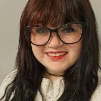 Beth Vawter's Instagram, Twitter & Facebook