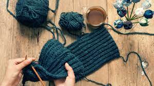 Eine sehr einfache und modische variante ist die, alle maschen einfach rechts zu stricken. Strickmuster Wunderschone Schals Zum Stricken Brigitte De