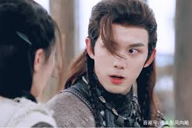 At the age of 3, he was doing commercials, at the age of 6 as an actor, at  the age of 16, taking the best rookie, 21-year-old Wu Lei met Ashley