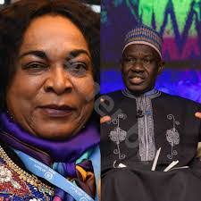 Elie Smith's Instagram, Twitter & Facebook