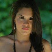 Tracy Meza's Instagram, Twitter & Facebook