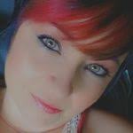 Alisa Fitzgerald's Instagram, Twitter & Facebook