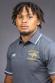 Anthony Henriquez's Instagram, Twitter & Facebook