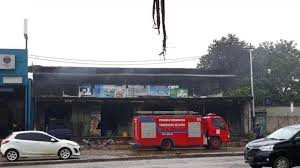 New arrivals alat dapur & rumah tangga. Breaking News Toko Peralatan Rumah Tangga Di Pamulang Terbakar 7 Jam Asap Masih Membumbung Tribun Jakarta