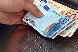 Δώρο πάσχα 2021 και για εργαζόμενους σε αναστολή. Dwro Pasxa 2021 Kataballetai Shmera 28 Aprilioy Piperata