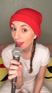 You use a toothpick but you’re a songwriter 😂😂 #songwriter  #singersongwriter #producerlife