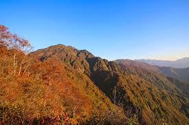 新潟 八海山 登山 危険極まる八ツ峰縦走 新潟の紅葉と収穫の秋の旅 My Roadshow