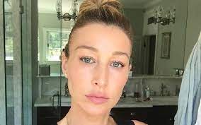 قاصٌّ وكاتب مصري كبير، له الكثير من المؤلَّفات التي أَثْرت المكتبة العربية أما في مجال الترجمة فله «سهراب ورستم»، وهي مَلحمة للكاتب الإنجليزي «ماثيو أرنولد» قام بترجمتها في قالب مسرحي، و«الفتح العربي لمصر» من تأليف «ألفرد بتلر»، و. Ù…Ø³Ø§Ø± Ù…Ù‡Ù†ÙŠ Ù…Ø³Ø§Ø± ÙˆØ¸ÙŠÙÙŠ ÙŠÙˆÙ†ÙŠÙˆ 2021