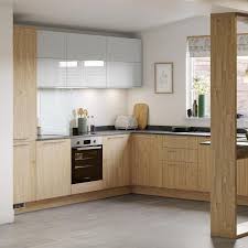 oak kitchens oak fitted kitchens