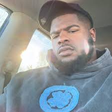 Ron Jon (@RonJohn24)