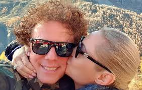 Sidney Polak wziął ślub po raz trzeci. Suknia panny młodej zrobiłaby furorę  nie tylko na Chomiczówce. 'Zrobiliśmy to!'