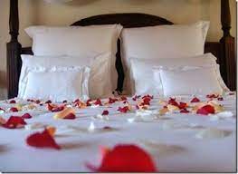 Romantic Honeymoon Wedding Night Bedroom Decorating Ideas Valentines Bedroom Valentine Bedroom Decor