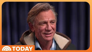 Daniel Craig Talks 'Wake Up Dead Man,' James Bond, More