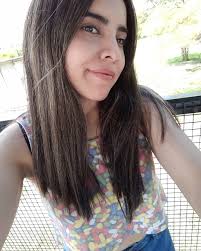 Analia Jimenez's Instagram, Twitter & Facebook