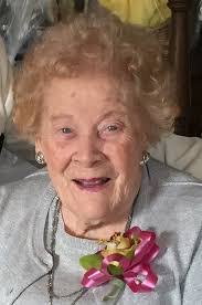 Laura Cromwell's Instagram, Twitter & Facebook