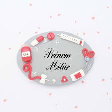 Badge Infirmiere Puericultrice Aide Soignante Etsy Badges Diy Nurse Etsy Nursing Pins