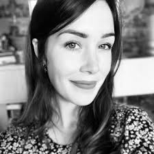 Ruth Slade † ☮ (@RuthKatee)