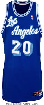 This pack includes l.a lakers blue jersey, oklahoma thunder yellow jersey and golden state warriors black jersey. 2003 04 Gary Payton Game Worn Los Angeles Lakers Throwback Lot 50851 Heritage Auctions
