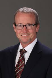 This is Dr. Daniel Husted! Dr. Husted has been practicing spine surgery and  general orthopaedics since 2006. He dedicates his practice to patients with  spine-related problems and pursues non-surgical treatments, before  considering