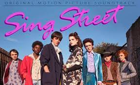 Sing street is a great coming of age story where a young boy is discovering the music of the 80's and a romantic interest, all while learning how to write and play said music. Sing Street News Duran Duran The Clash Und Die Grosse Liebe Darum Geht S In Sing Street