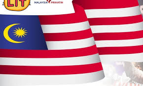 Jalur gemilang adalah lambang kedaulatan dan kemerdekaan negara. Jon Baker On Twitter Geram Betul Aku Tengok Jalur Gemilang Macam Ni Bulan Makan Bintang Jalur Besar Tak Cukup 14
