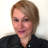 Sarah Orlowski's Instagram, Twitter & Facebook