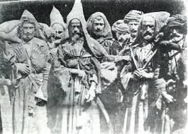 Yoldaki şartlar, salgın hastalıklar, açlık gibi nedenlerle yaklaşık 500 bin çerkes hayatını kaybetti. 21 Mayis 1864 Uludag Sozluk